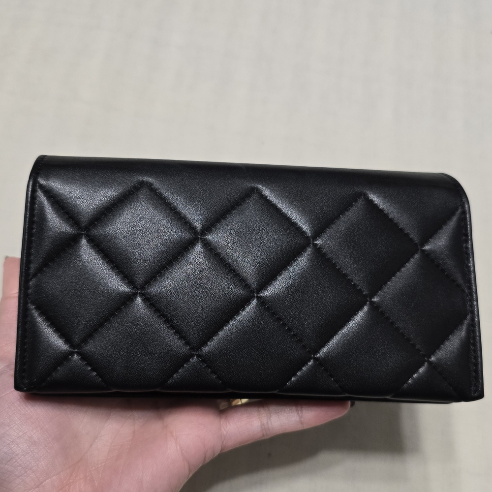Chanel Sunglasses Case Black Quilted - Picture 9 of 9